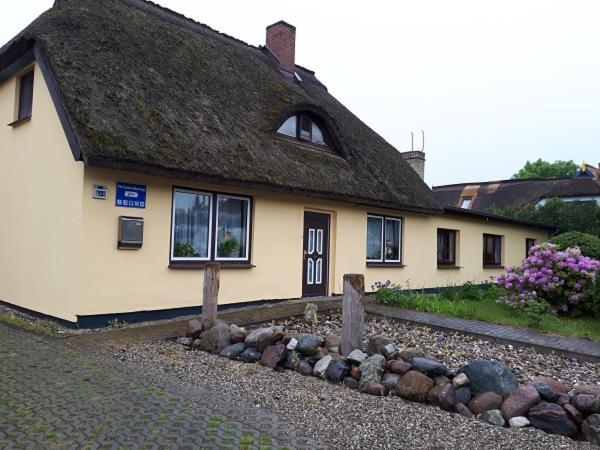 Traudi'S Huesing Apartment Born Exterior foto